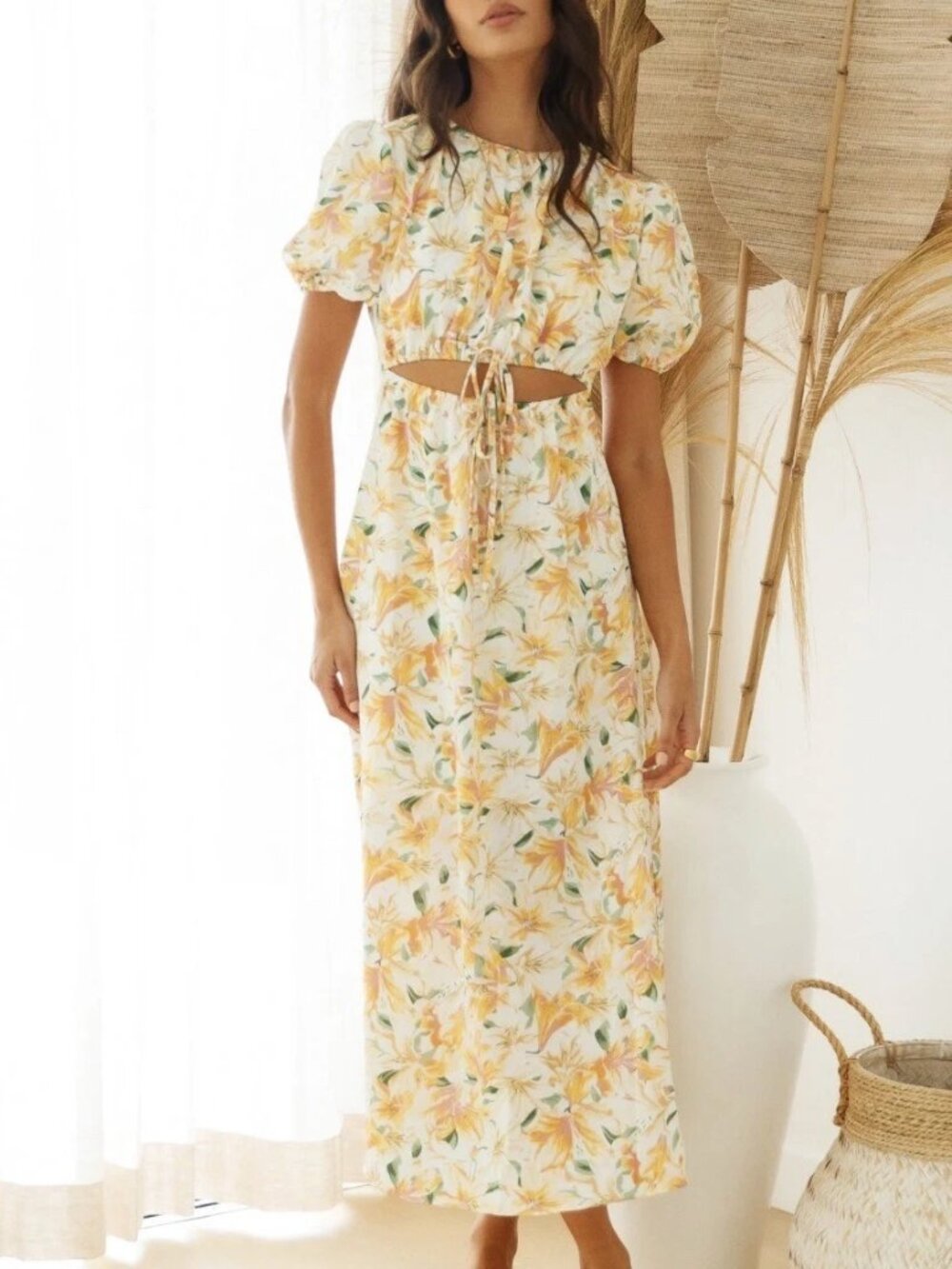 Yellow Floral Cut Out Dress Xs (2) vacation in Europe